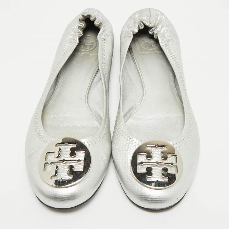 Pre Owned Tory Burch Metallic Silver Leather Reva Scrunch Ballet Flats Size 41