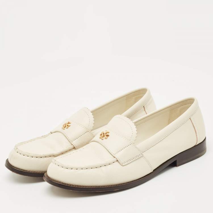 Pre Owned Tory Burch White Leather Classic Loafers Size 37