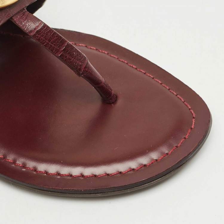Pre Owned Tory Burch Burgundy Croc Embossed Leather Amanda Thong Sandals Size 37.5