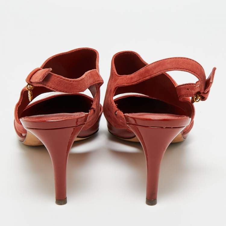 Pre Owned Tory Burch Red Patent Leather and Suede Pointed Toe Slingback Pumps Size 39.5