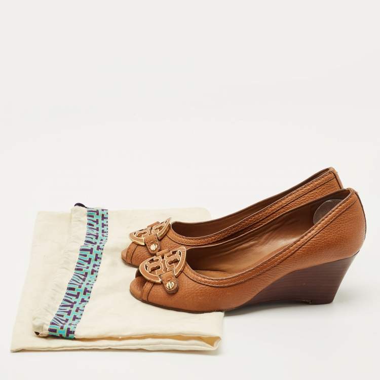 Pre Owned Tory Burch Brown Leather Amanda Peep Toe Wedge Pumps Size 37