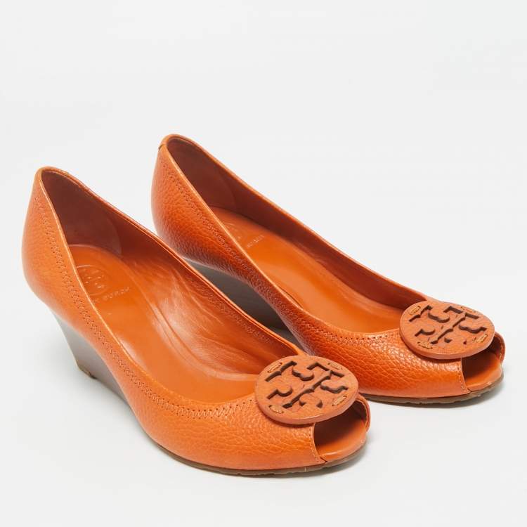 Pre Owned Tory Burch Orange Leather Logo Peep Toe Wedge Pumps Size 38
