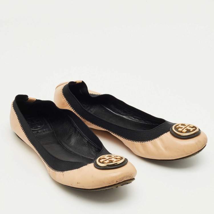Pre Owned Tory Burch Beige/Black Leather Scrunch Minnie Ballet Flats Size 37