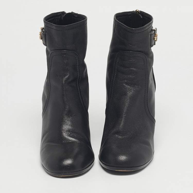 Pre Owned Tory Burch Black Leather Ankle Length Boots Size 37.5