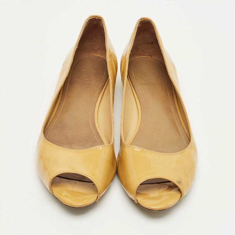 Pre Owned Tory Burch Beige Patent Leather Peep Toe Ballet Flats Size 38.5