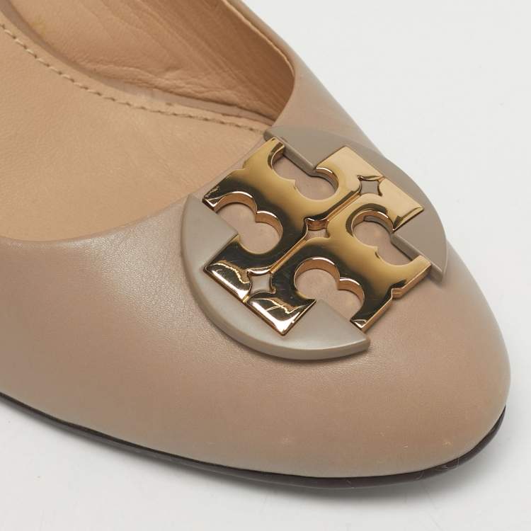 Pre Owned Tory Burch Grey Leather Sally Wedge Pumps Size 39
