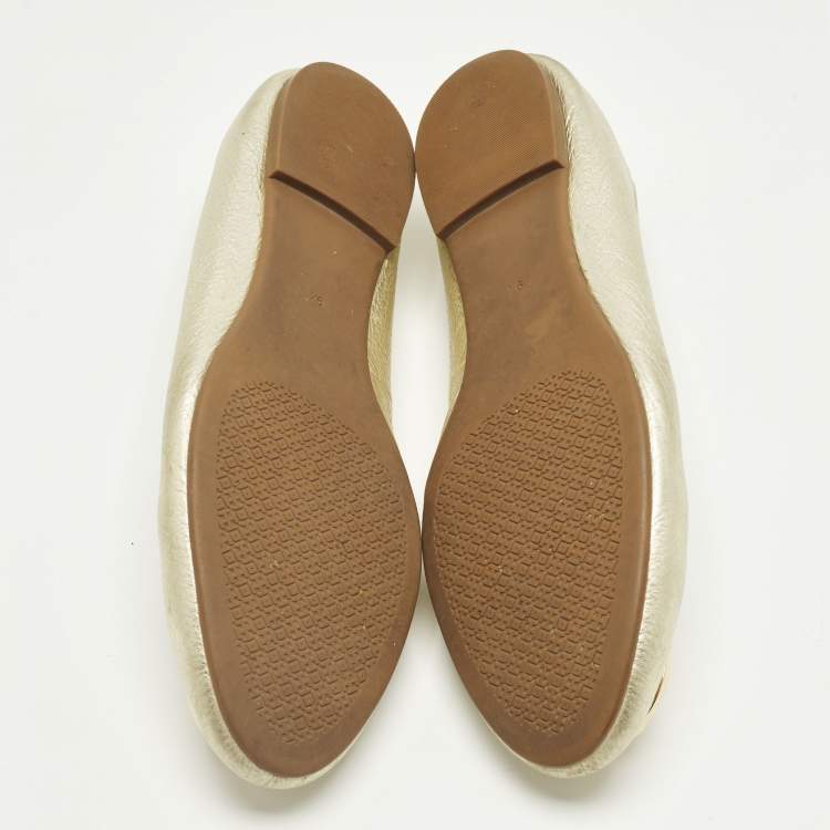 مملوكة مسبقًا Tory Burch Claire Size 39.5 Gold Patent Leather Ballet Flats
