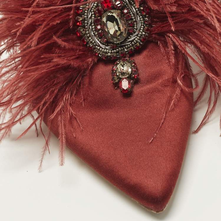 مملوكة مسبقًا Tory Burch Size 39.5 Burgundy Satin Elodie Feather Crystal Embellished Mules