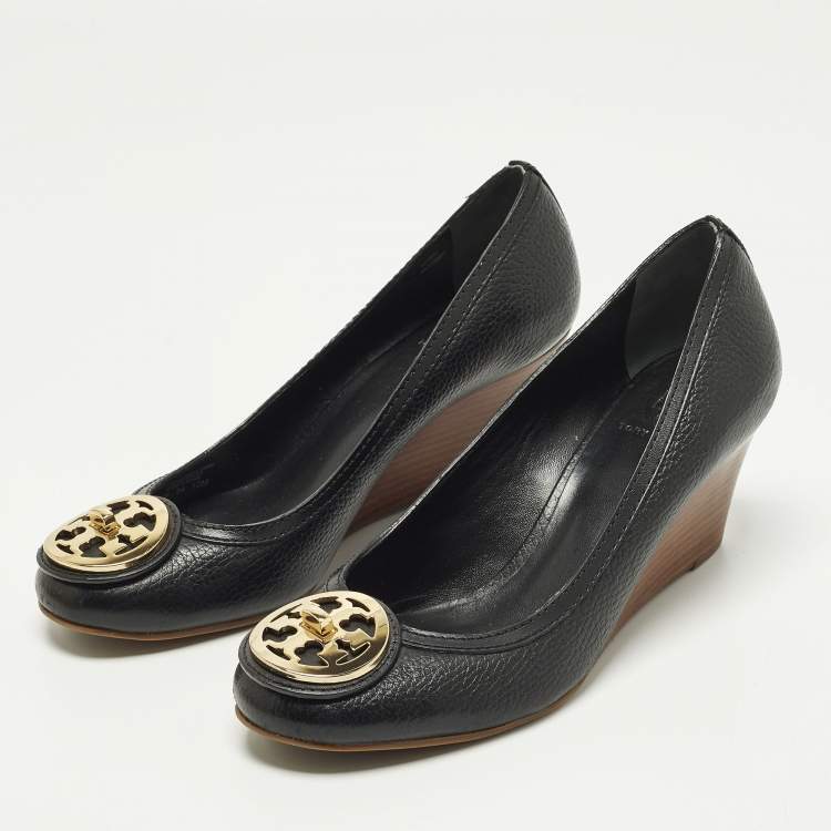Pre Owned Tory Burch Size 40 Black Leather Wedge Pumps