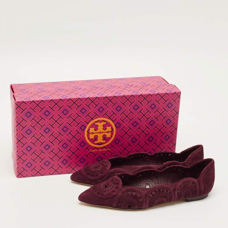 مملوكة مسبقًا Tory Burch Leyla Size 35 Burgundy Laser Cut Suede Ballet Flats