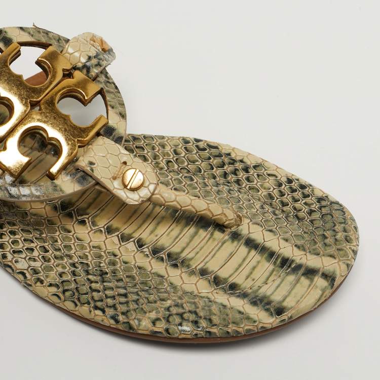 Pre Owned Tory Burch Miller Size 38.5 Grey/Green Python Embossed Leather Thong Flats