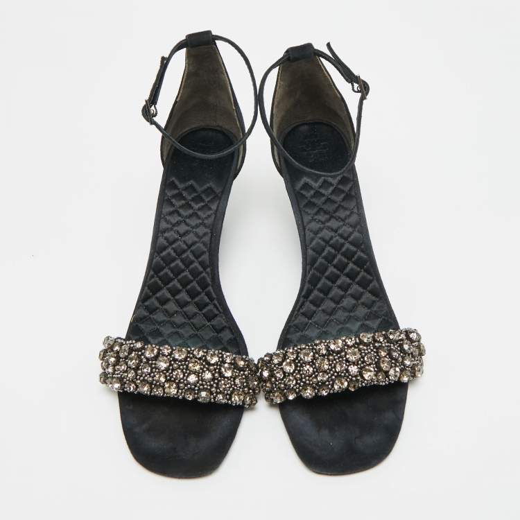 مملوكة مسبقًا Tory Burch Size 39.5 Black Suede Crystal Embellished Ankle Strap Sandals