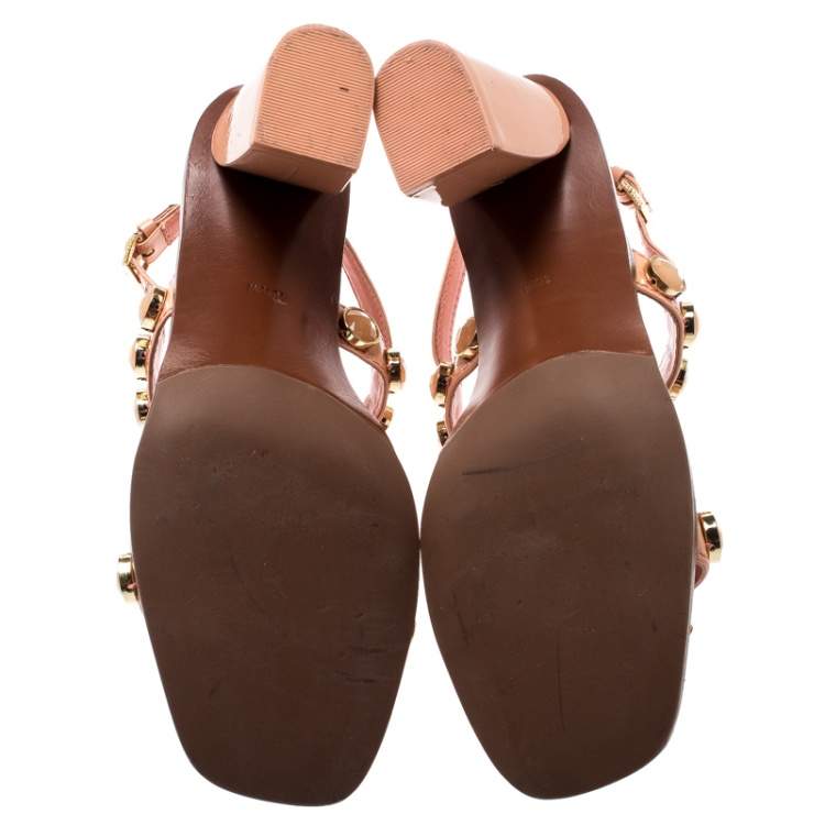 مملوكة مسبقًا Tory Burch Coral Patent Leather Emilynn Beaded T-Strap Studded Ankle Strap Sandals Size 40.5