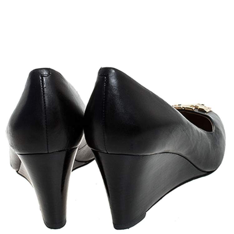 Pre Owned Tory Burch Black Leather Raleigh Round Toe Wedge Pumps Size 37.5