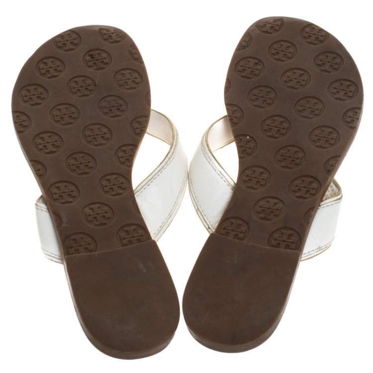 Pre Owned Tory Burch White Leather Thong Flats Size 38