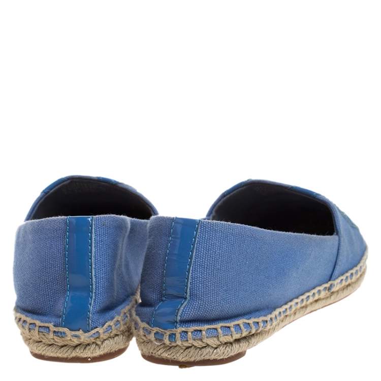Pre Owned Tory Burch Blue Denim And Patent Leather Poppy Logo Espadrilles Size 38.5