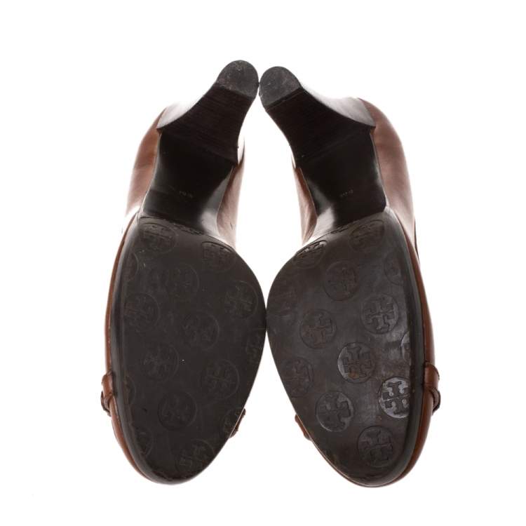 Pre Owned Tory Burch Brown Leather Logo Detail Pumps Size 39