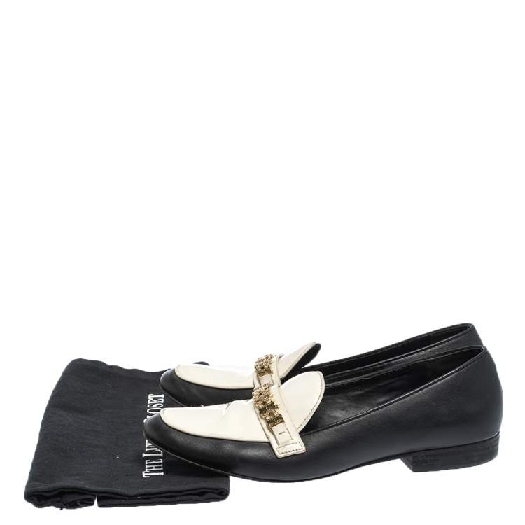 Pre Owned Tory Burch Two-Tone Leather And Patent Gemini Link Detail Loafers Size 38.5