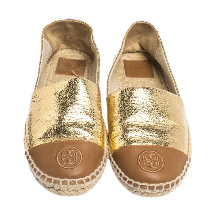 Pre Owned Tory Burch Gold Crackle Leather And Brown Leather Cap Toe Espadrilles Size 38
