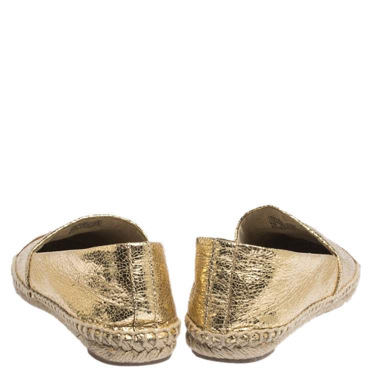 Pre Owned Tory Burch Gold Crackle Leather And Brown Leather Cap Toe Espadrilles Size 38