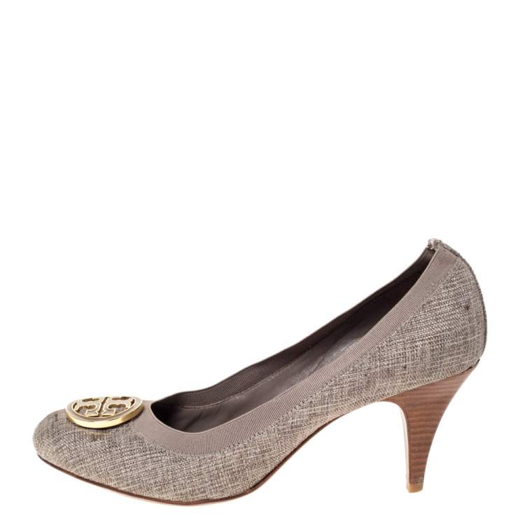 Pre Owned Tory Burch Grey Canvas Caroline Reva Scrunch Pumps Size 40