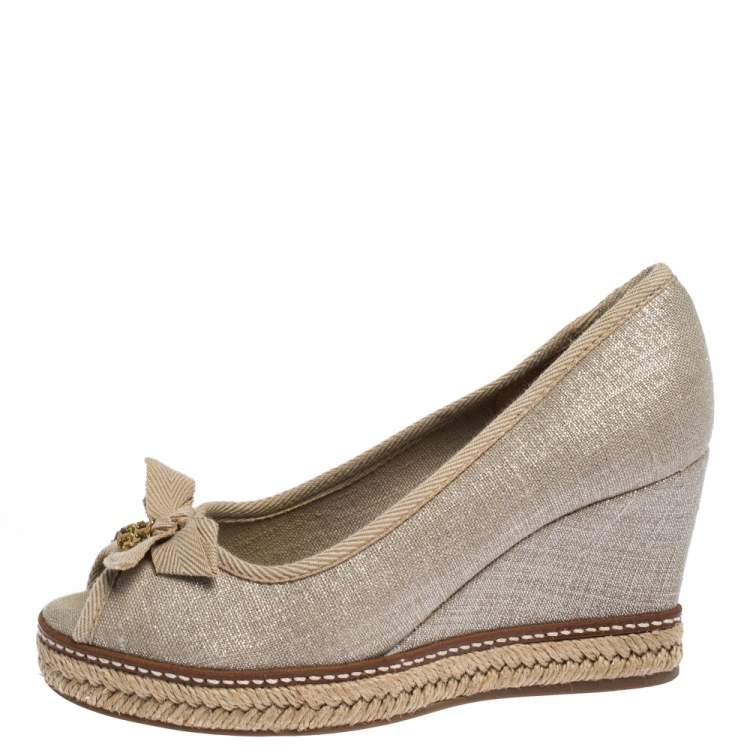 Tory Burch Beige Canvas Jackie Bow Peep Toe Wedge Espadrille Pumps Size   Tory Burch | TLC