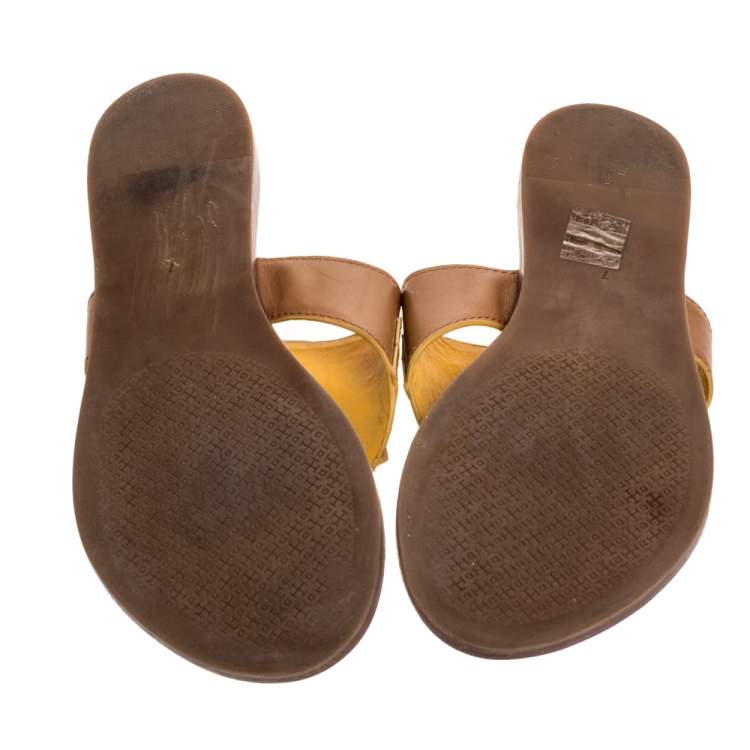 مملوكة مسبقًا Tory Burch Brown Leather Jamie Flat Thong Sandals Size 37
