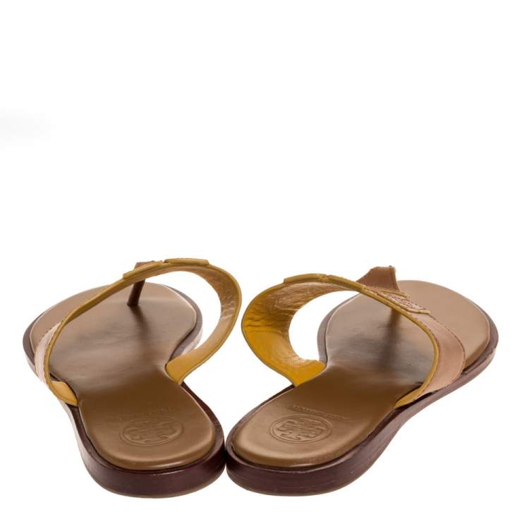 مملوكة مسبقًا Tory Burch Brown Leather Jamie Flat Thong Sandals Size 37