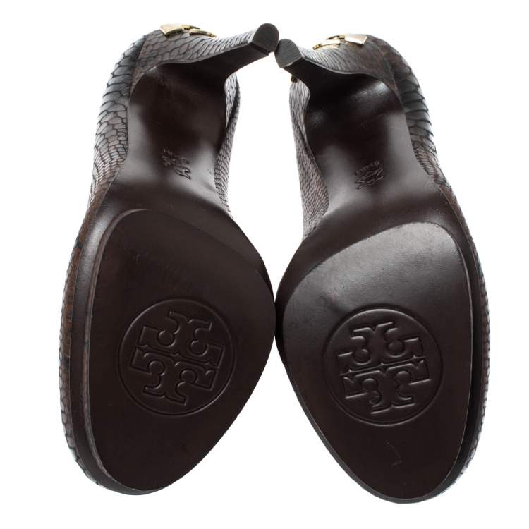 Pre Owned Tory Burch Brown Python Embossed Leather Pumps Size 38