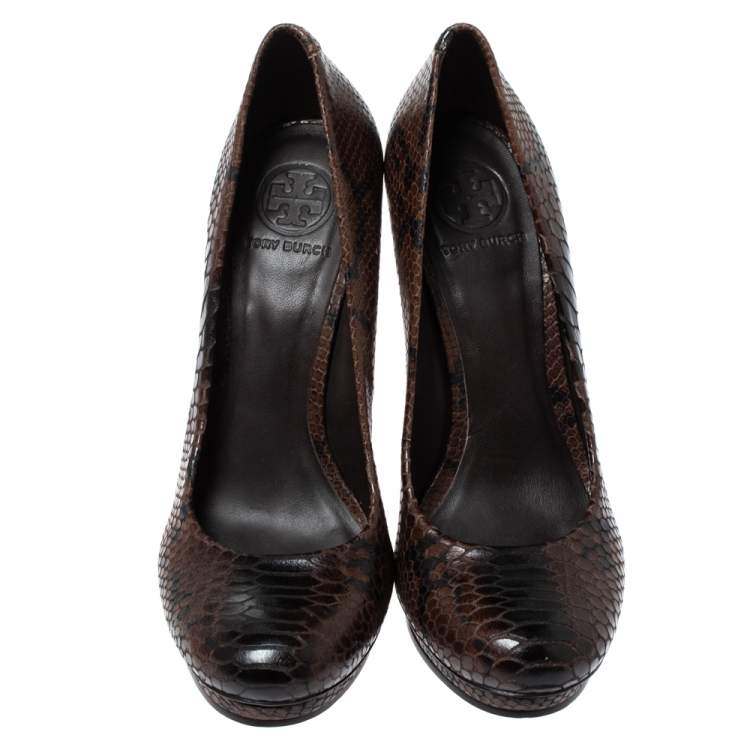 Pre Owned Tory Burch Brown Python Embossed Leather Pumps Size 38