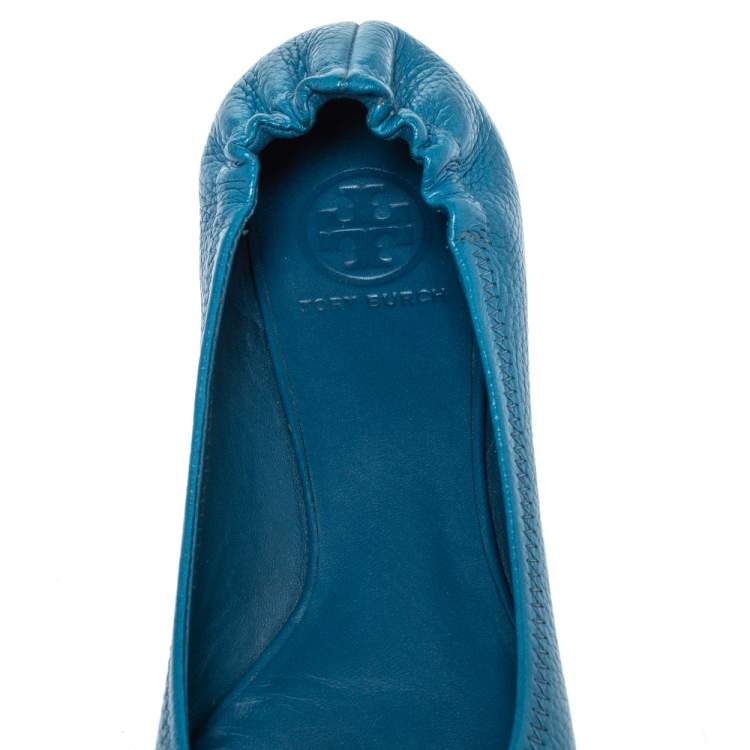 Pre Owned Tory Burch Blue Textured Leather Logo Minnie Ballet Flats Size 38.5