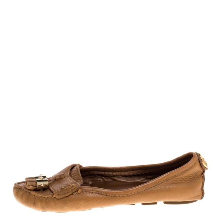 Pre Owned Tory Burch Tan Leather Lawrence Tassel And Logo Embellished Loafers Size 36.5