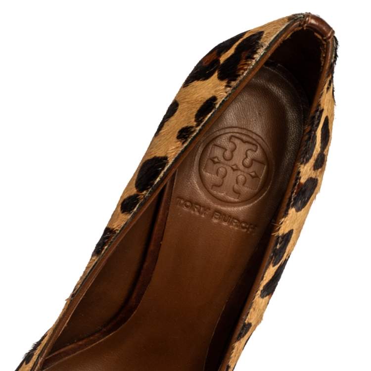 Pre Owned Tory Burch Leopard Print Calf Hair 'Celina' Pointed Toe Pumps Size 36.5