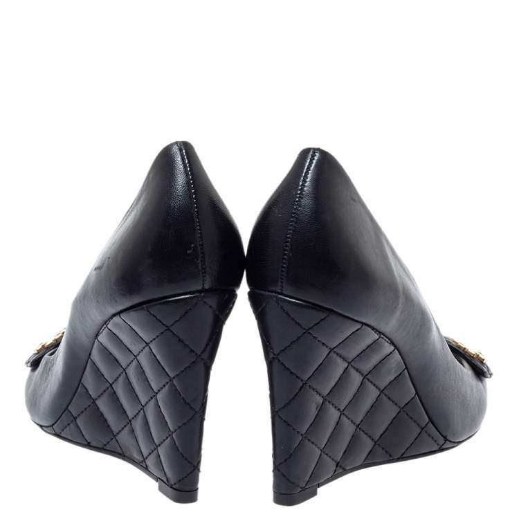 Pre Owned Tory Burch Black Leather Logo Wedge Pumps Size 41