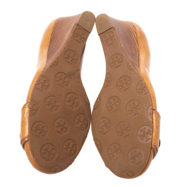 Pre Owned Tory Burch Brown Leather 'Ambrose' Wedge Pumps Size 36