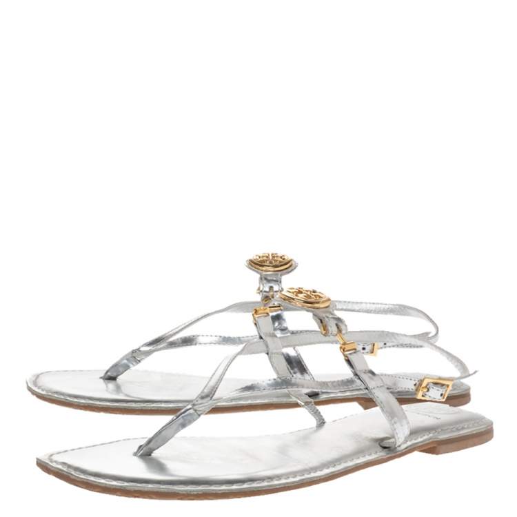 Pre Owned Tory Burch Metallic Silver Leather 'Ali' Thong Sandals Size 41 
