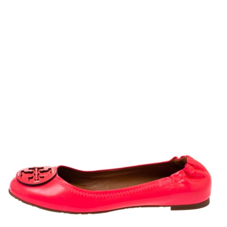 Pre Owned Tory Burch Neon Pink Patent Leather Minnie Scrunch Ballet Flats Size 38