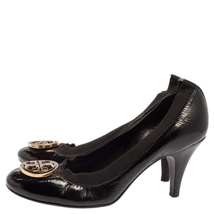 Pre Owned Tory Burch Black Patent Leather Caroline Reva Scrunch Pumps Size 35.5