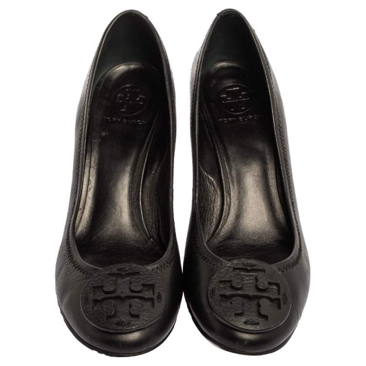 Pre Owned Tory Burch Black Leather Wedge Pumps Size 40