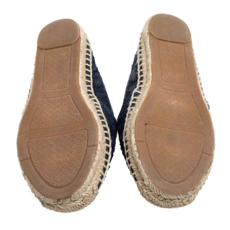 Pre Owned Tory Burch Blue Embroidered Leather Cutout Espadrille Flats Size 35.5
