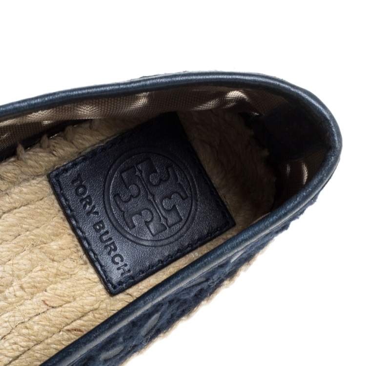 Pre Owned Tory Burch Blue Embroidered Leather Cutout Espadrille Flats Size 35.5