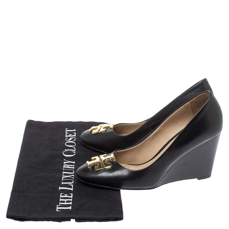 Pre Owned Tory Burch Black Leather Lowell Wedge Pumps Size 35