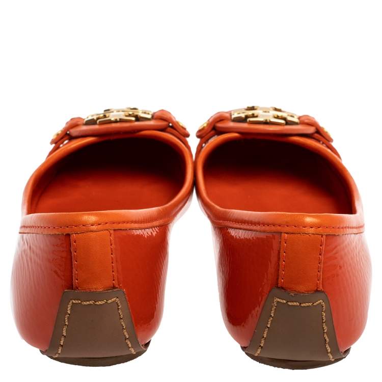 Pre Owned Tory Burch Orange Patent Leather Logo Ballet Flats Size 35