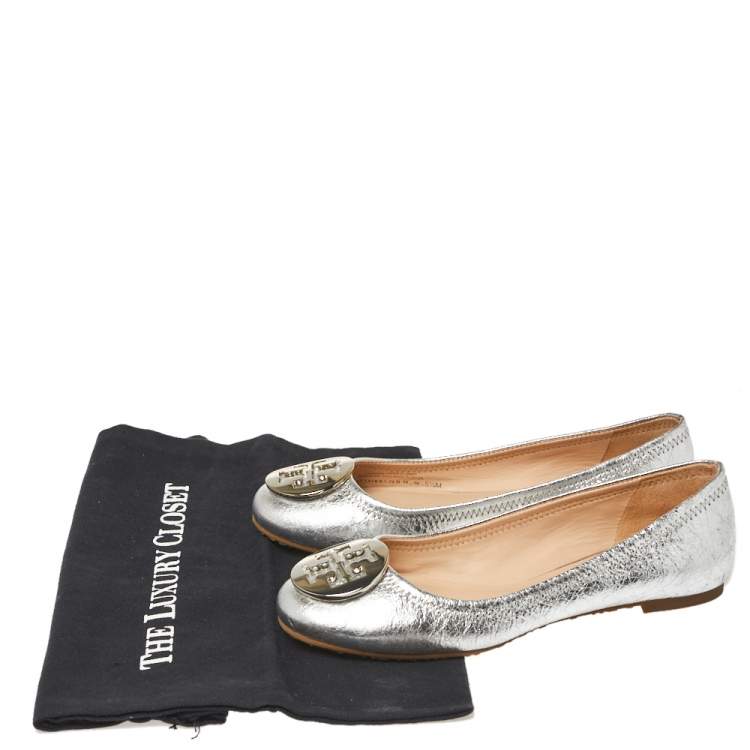 Pre Owned Tory Burch Silver Leather Reva Ballet Flats Size 35.5