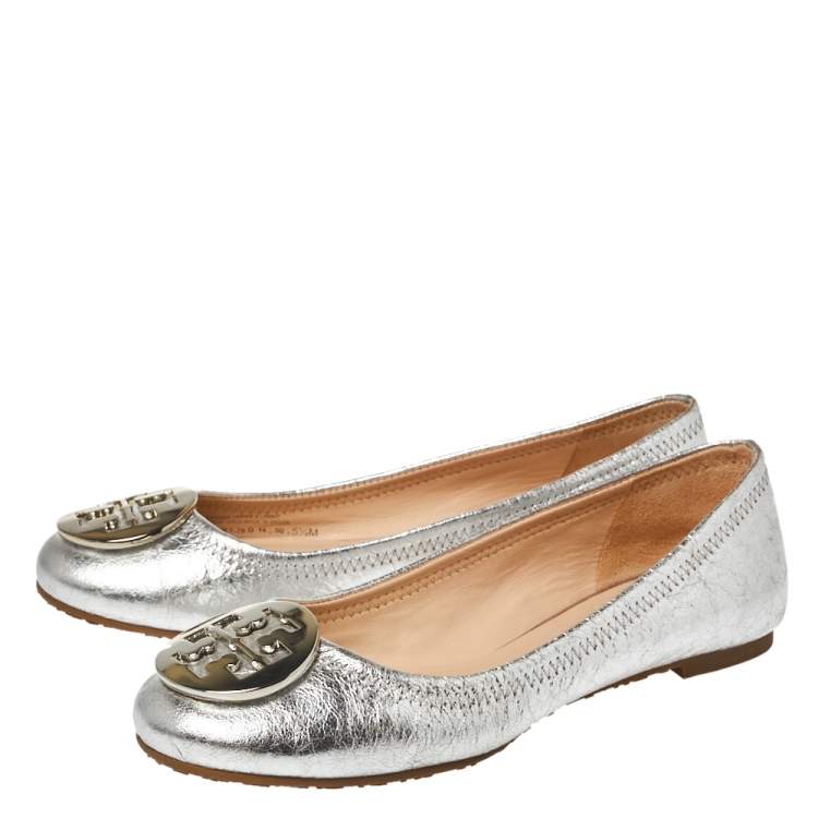 Pre Owned Tory Burch Silver Leather Reva Ballet Flats Size 35.5
