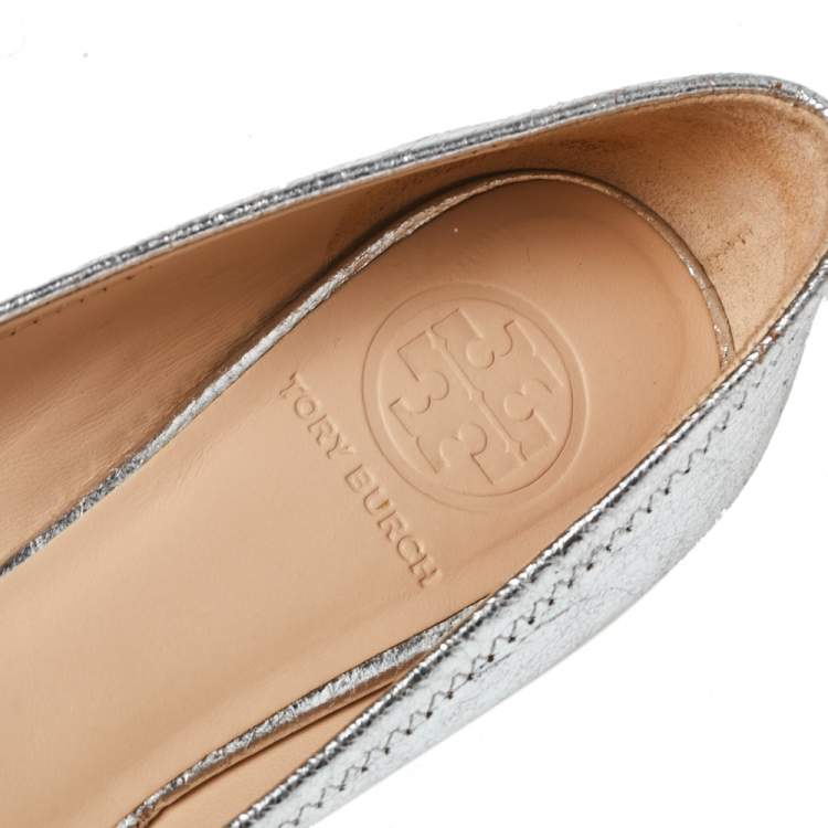 Pre Owned Tory Burch Silver Leather Reva Ballet Flats Size 35.5