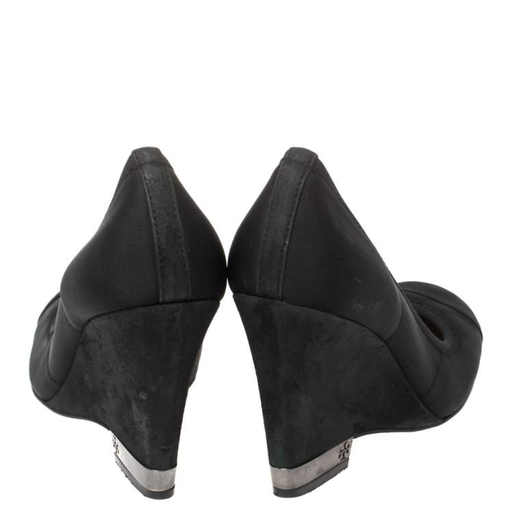 Pre Owned Tory Burch Black Suede Leather Cap Toe Wedge Heel Pumps Size 36.5