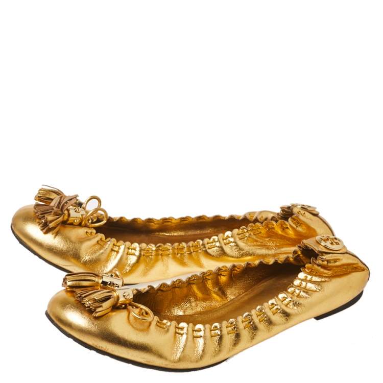 Pre Owned Tory Burch Metallic Gold Leather Tassel Scrunch Ballet Flats Size 39.5