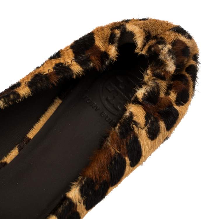 Pre Owned Tory Burch Beige Leopard Print Calf Hair Reva Ballet Flats Size 39