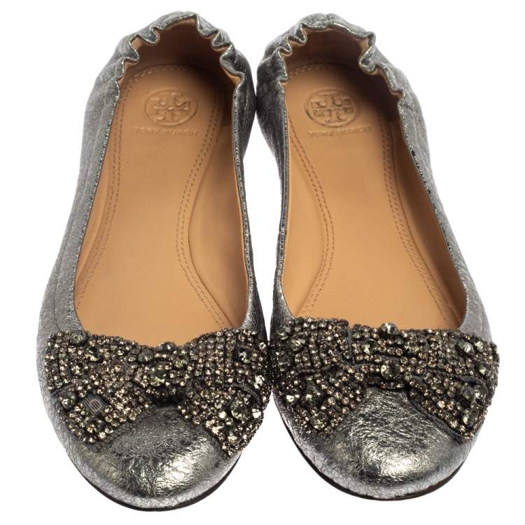 Pre Owned Tory Burch Silver Leather Azalea Bow Ballet Flats Size 39